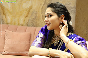 Anusree Reddy at Brinda Diamonds, HD Gallery