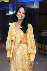 Bindu Madhavi HD photos at Anger Tales Pre-Release