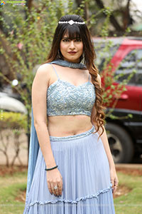 Monal Jagtani at Vairam Teaser Launch