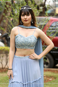 Monal Jagtani at Vairam Teaser Launch