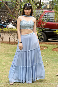 Monal Jagtani at Vairam Teaser Launch