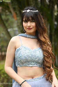 Monal Jagtani at Vairam Teaser Launch