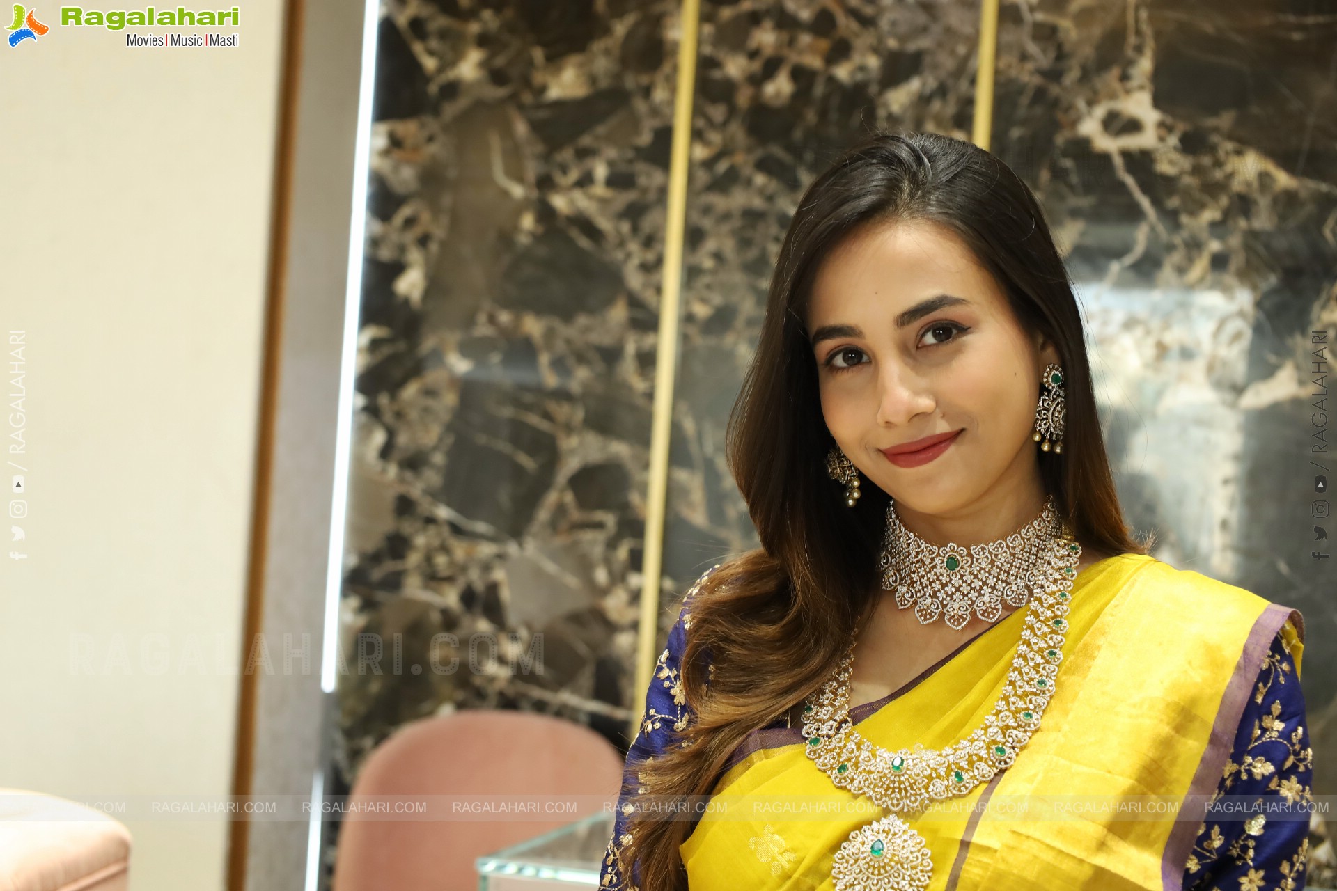 Nishat Shaik at Brinda Diamonds Himayath Nagar, HD Gallery