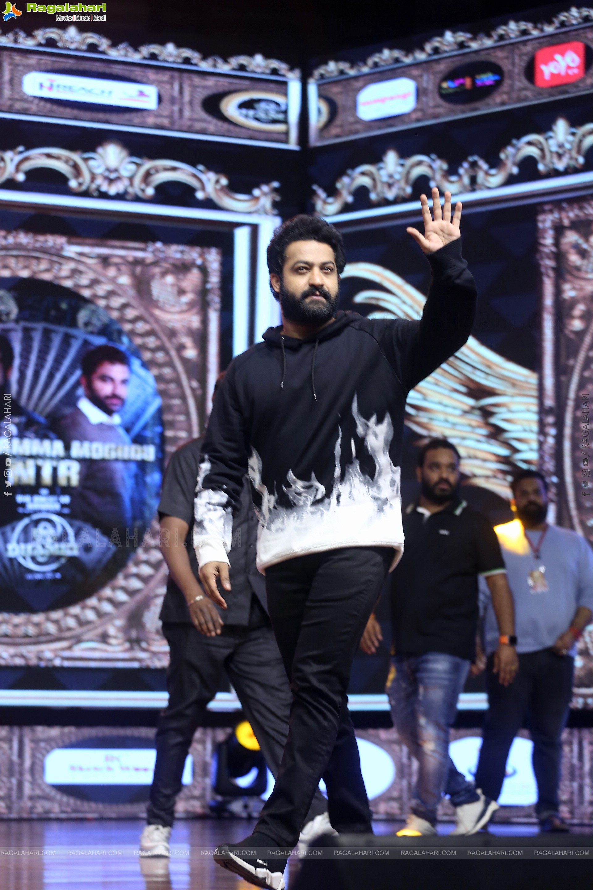 NTR at Das Ka Dhamki Pre-Release Event, HD Gallery