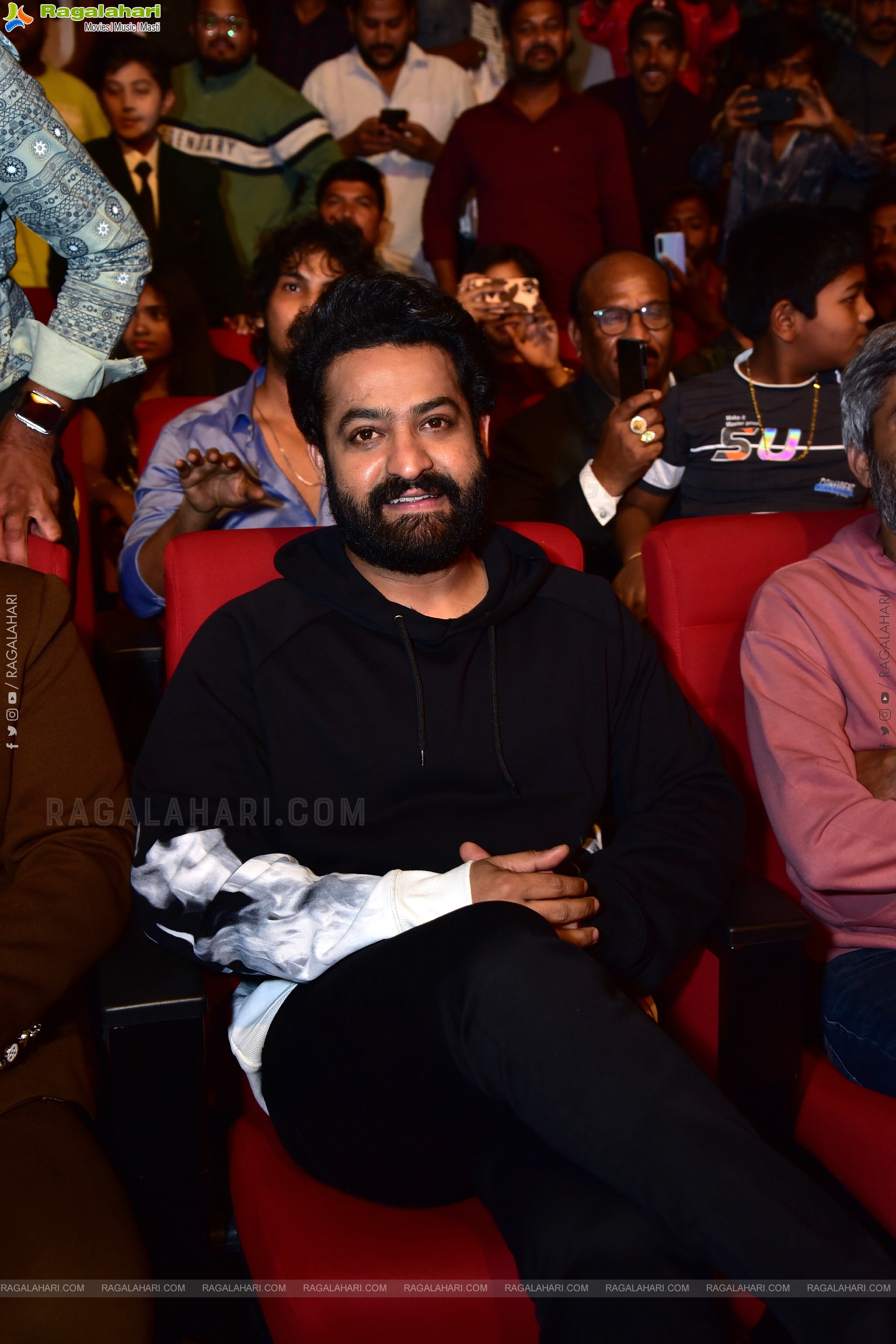 NTR at Das Ka Dhamki Pre-Release Event, HD Gallery