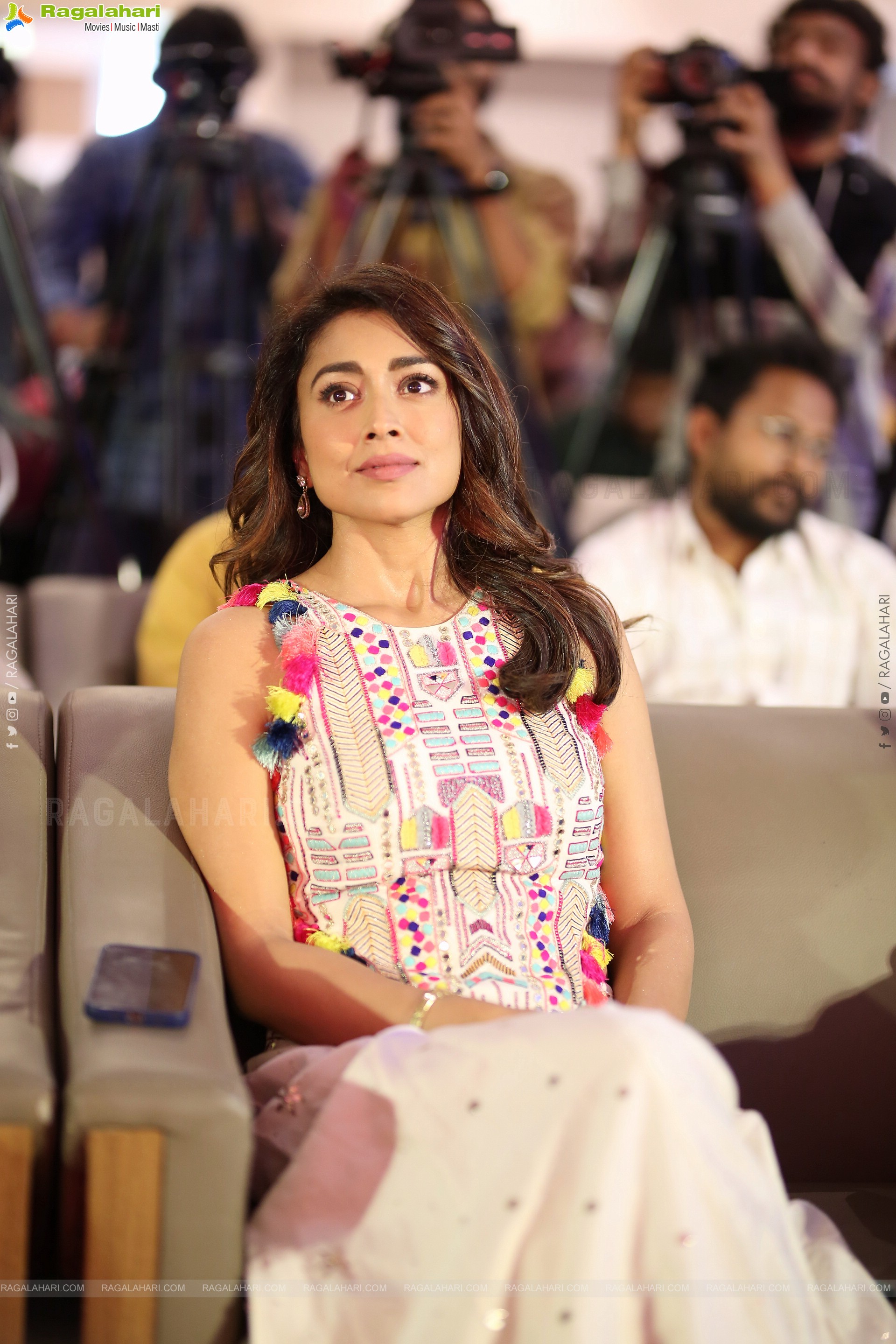 Shriya Saran at Kabzaa Pre-Release Event, HD Gallery