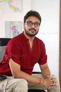 Srikanth Vissa at Ravanasura Interview