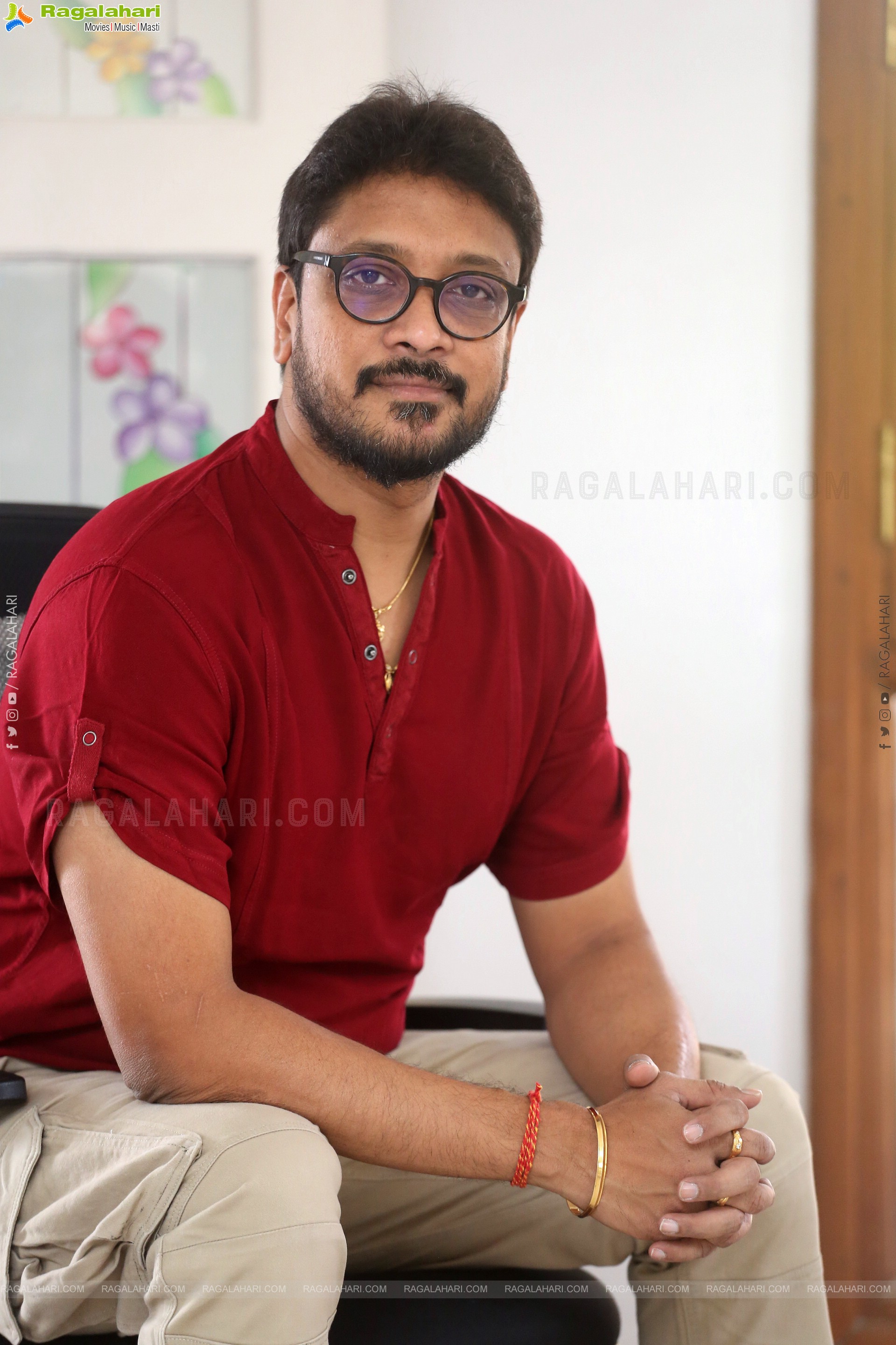 Srikanth Vissa at Ravanasura Interview, HD Gallery