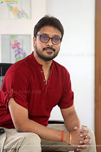 Srikanth Vissa at Ravanasura Interview