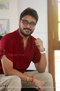 Srikanth Vissa at Ravanasura Interview