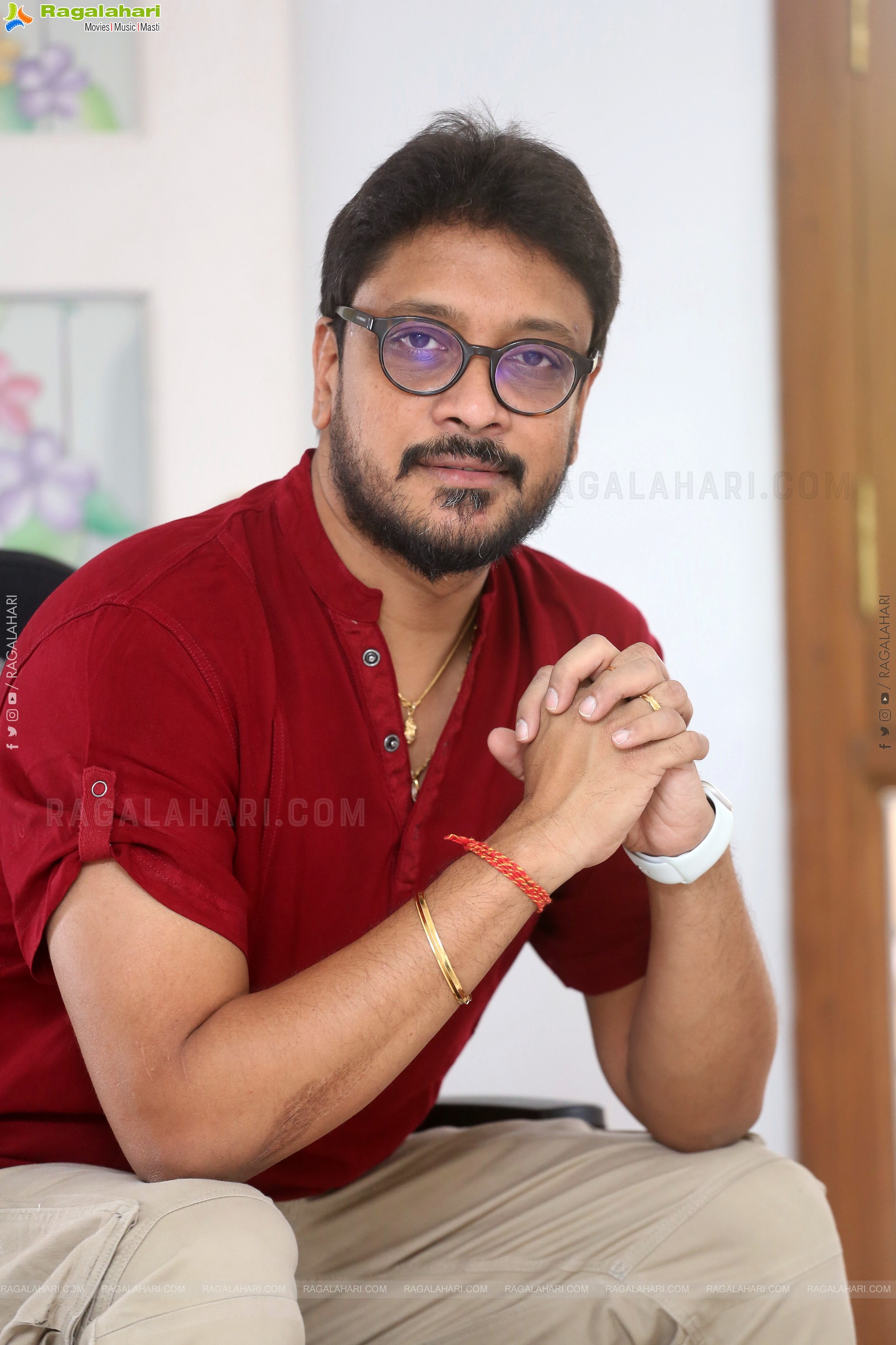 Srikanth Vissa at Ravanasura Interview, HD Gallery