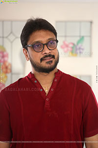 Srikanth Vissa at Ravanasura Interview