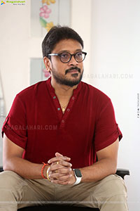 Srikanth Vissa at Ravanasura Interview