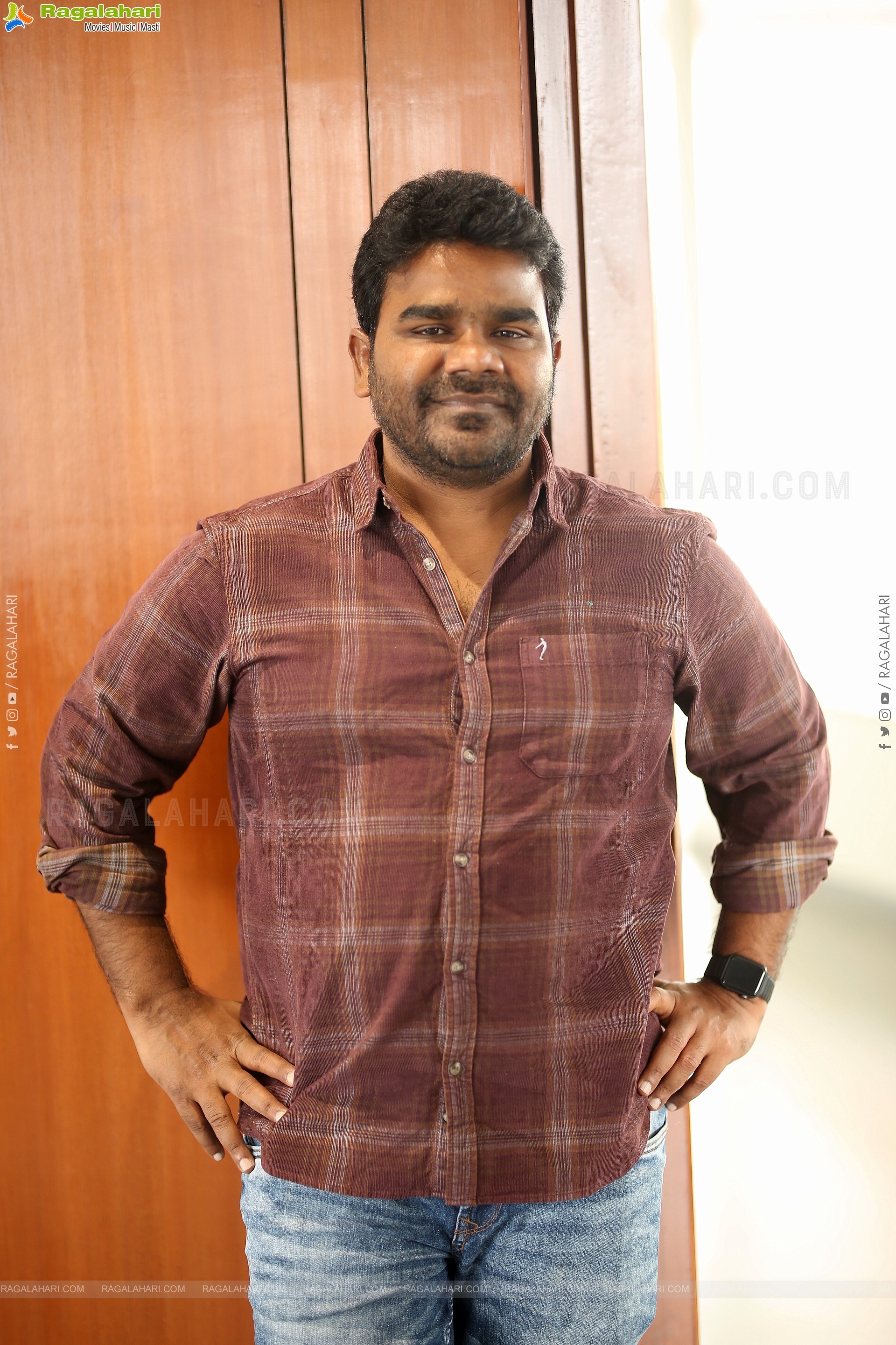 Director Venu at Balagam Interview, HD Gallery