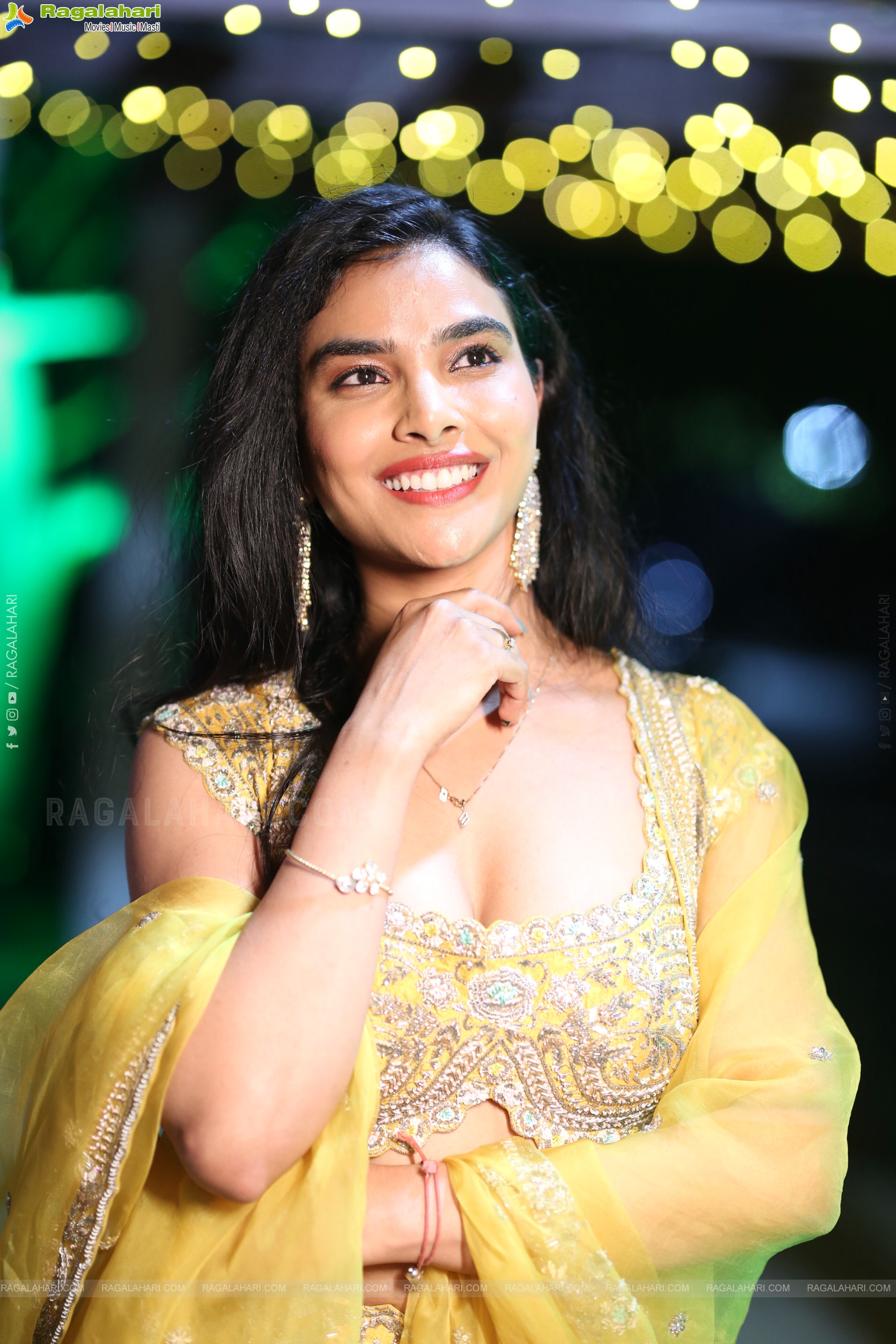 Meenakshi Goswami at Bharathanatyam Pre Release Event, HD Gallery