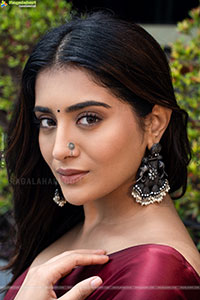 Rashi Singh Latest HD Photo Gallery