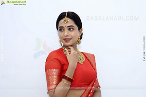 Krithika Latest HD Stills, Photo Gallery