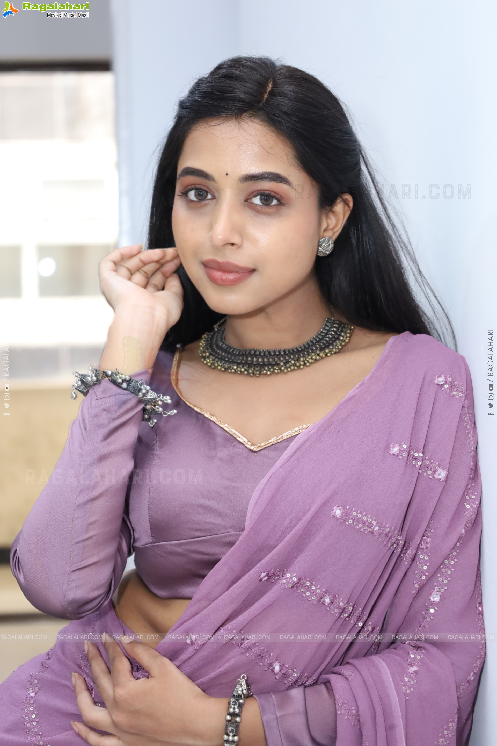 Krithika stills at Hi Life Date Announcement Event, HD Gallery