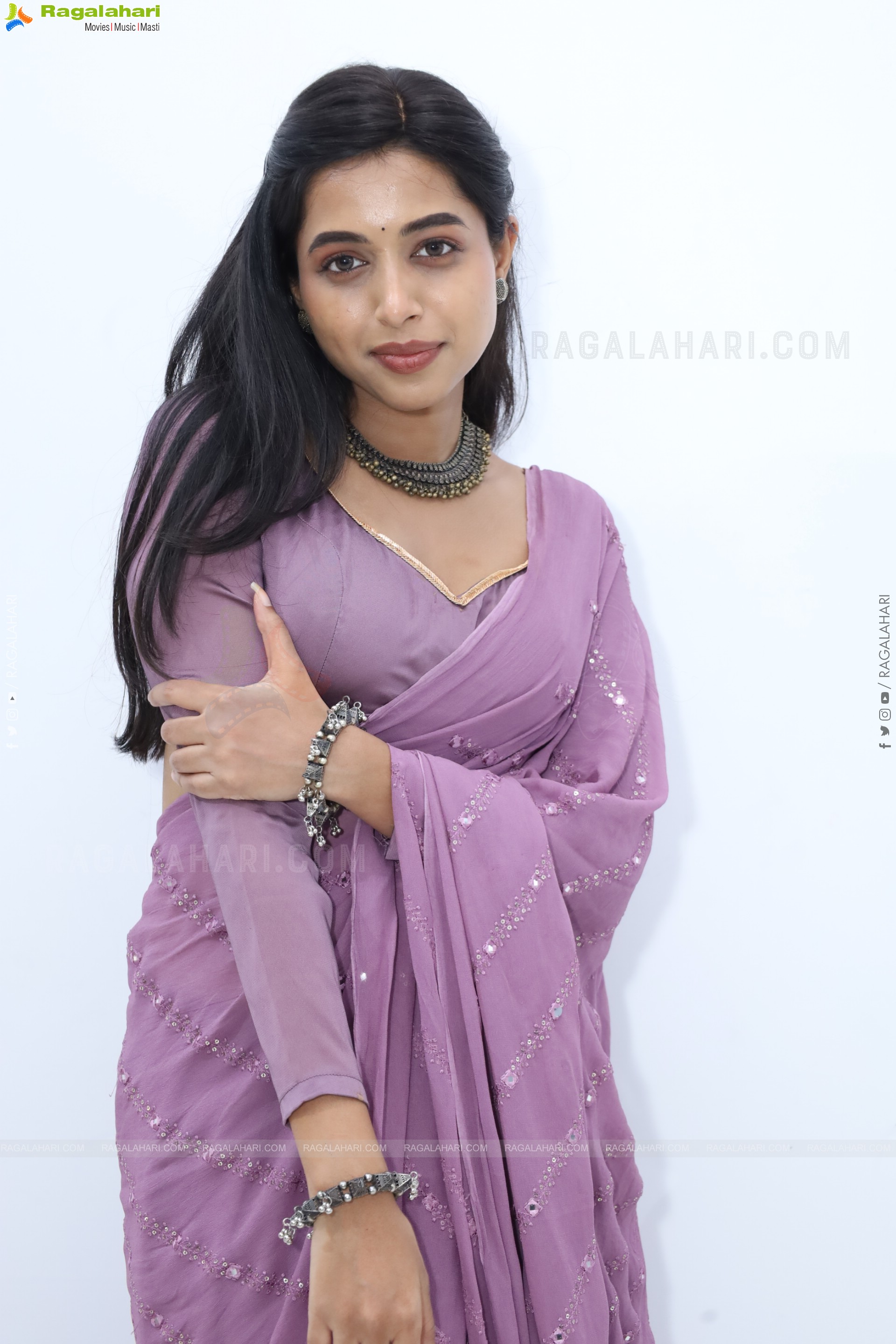 Krithika stills at Hi Life Date Announcement Event, HD Gallery