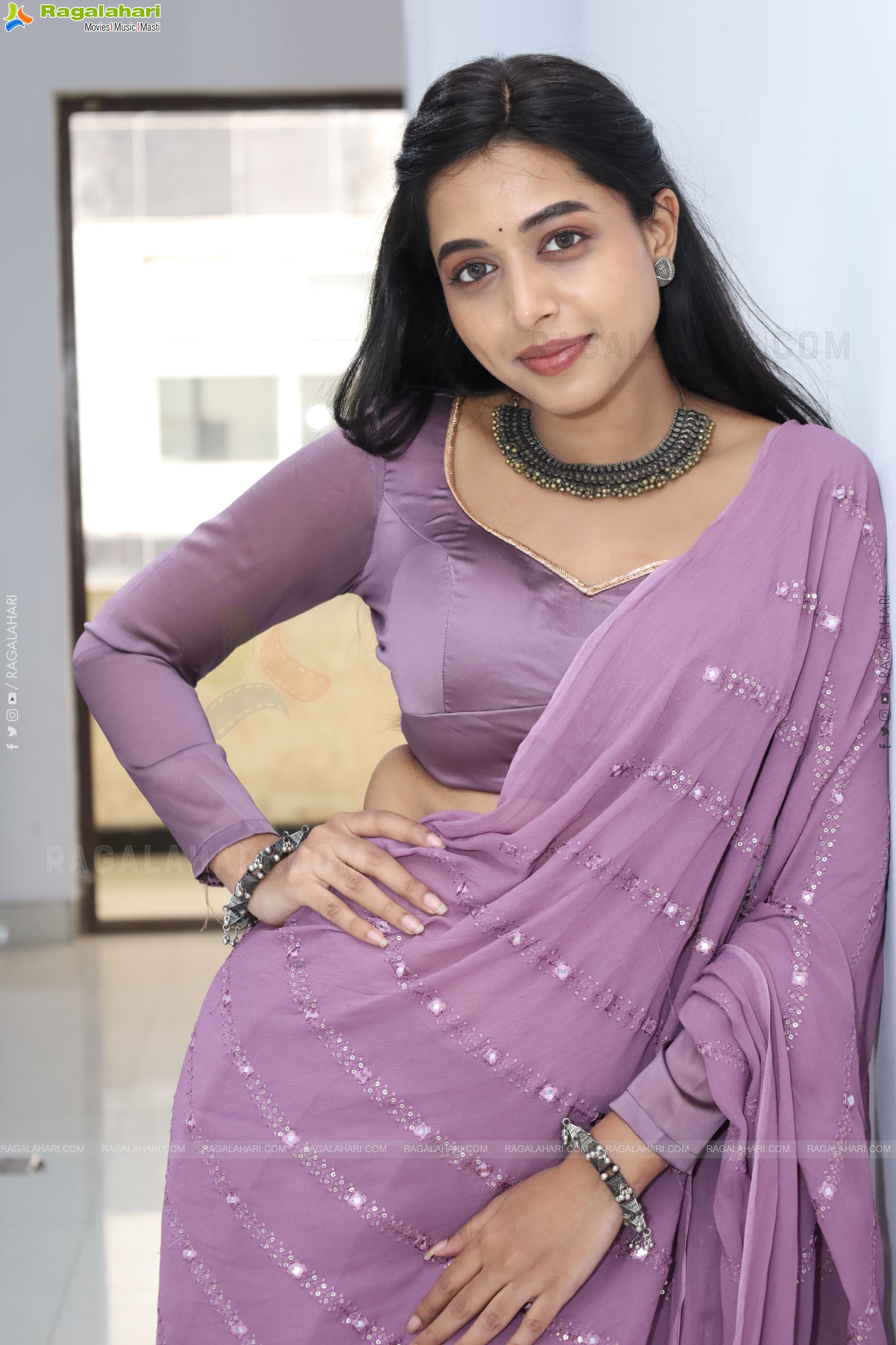 Krithika stills at Hi Life Date Announcement Event, HD Gallery