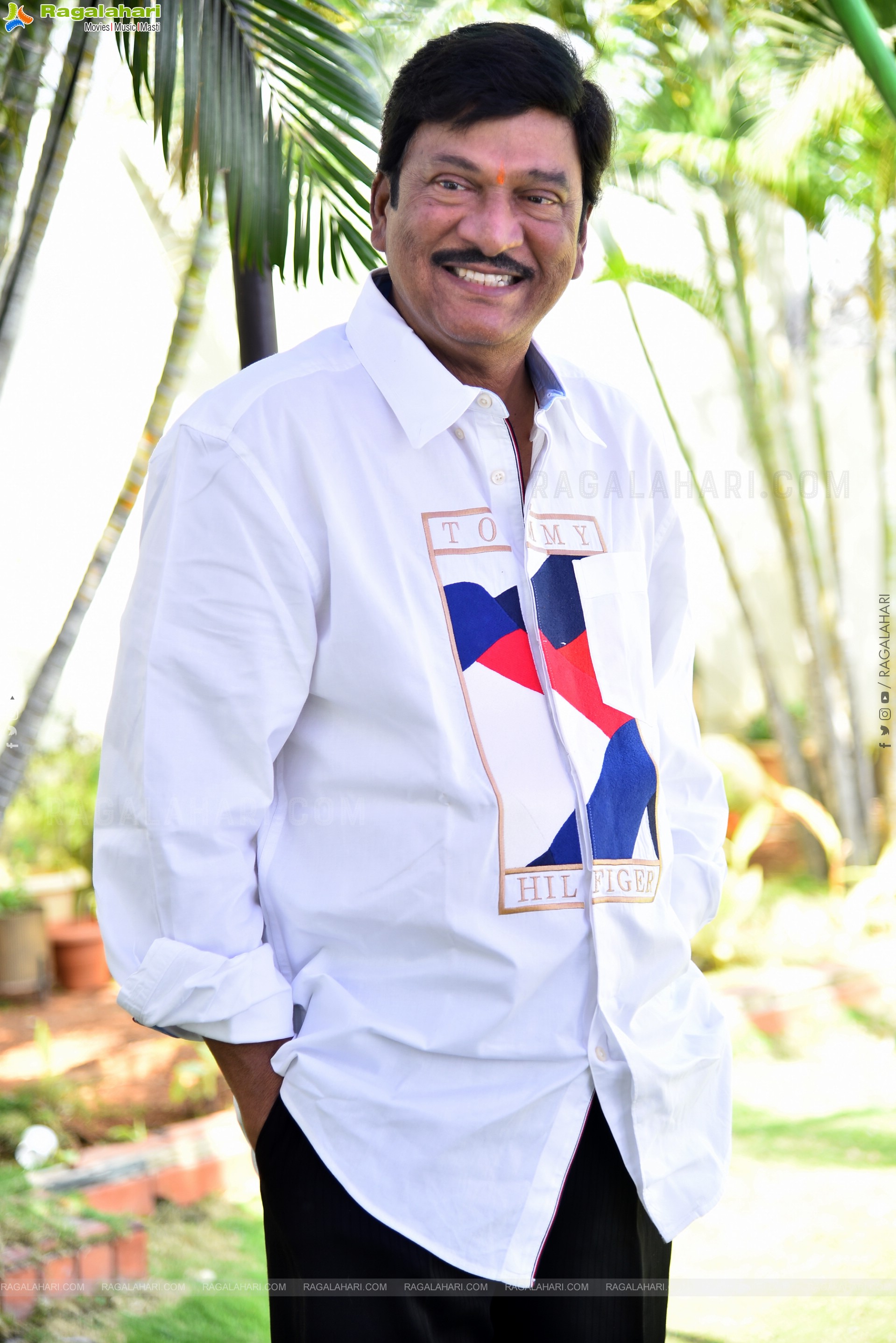 Rajendra Prasad at Robinhood Interview, HD Gallery