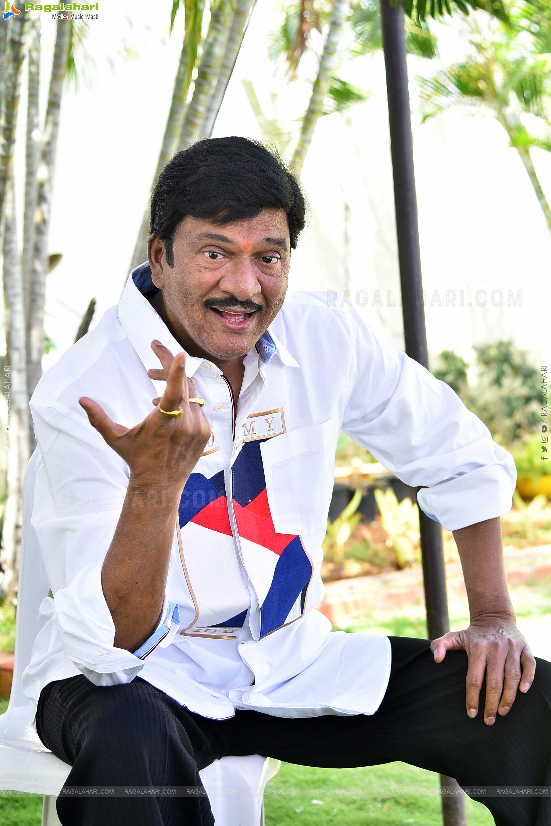 Rajendra Prasad at Robinhood Interview, HD Gallery