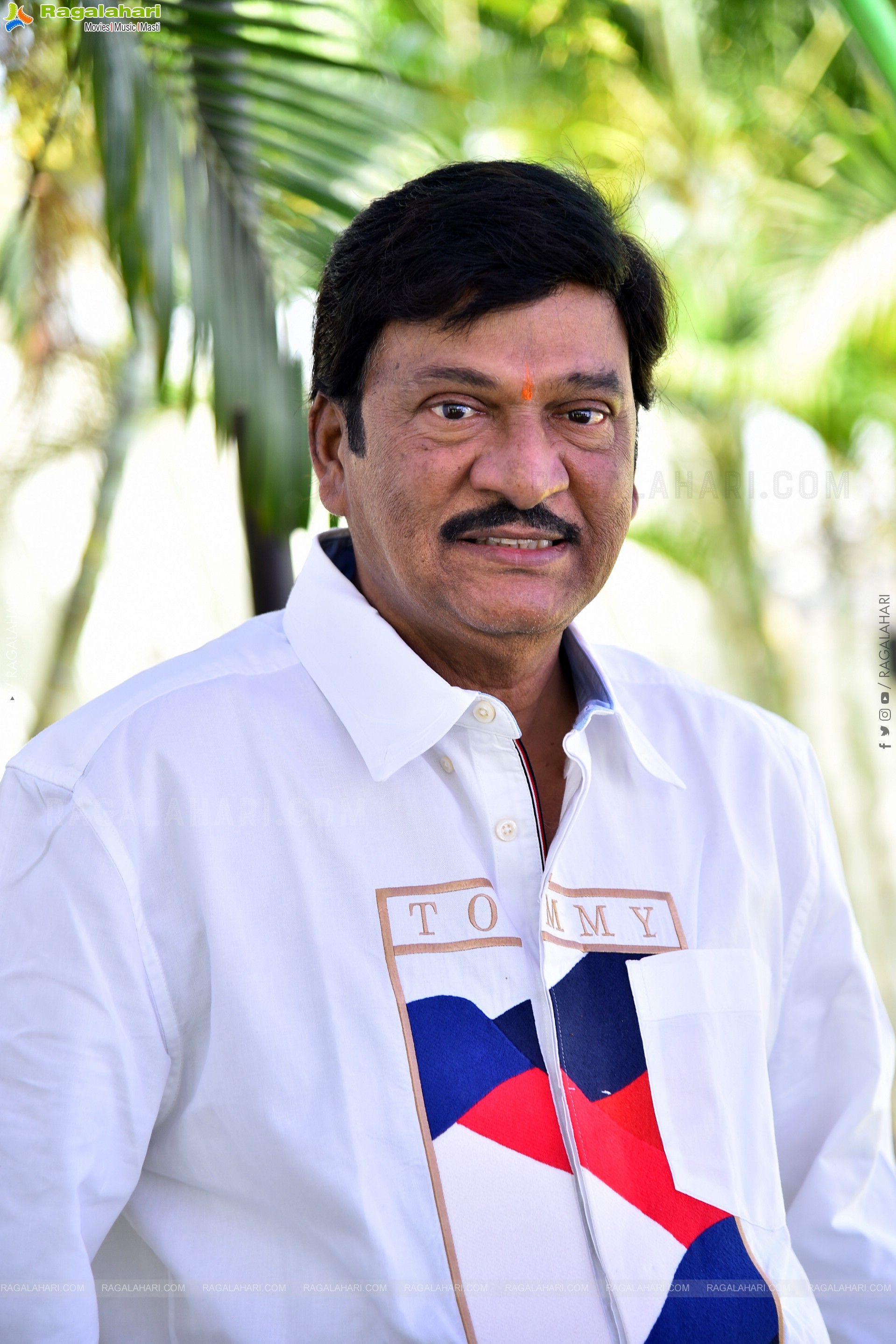 Rajendra Prasad at Robinhood Interview, HD Gallery