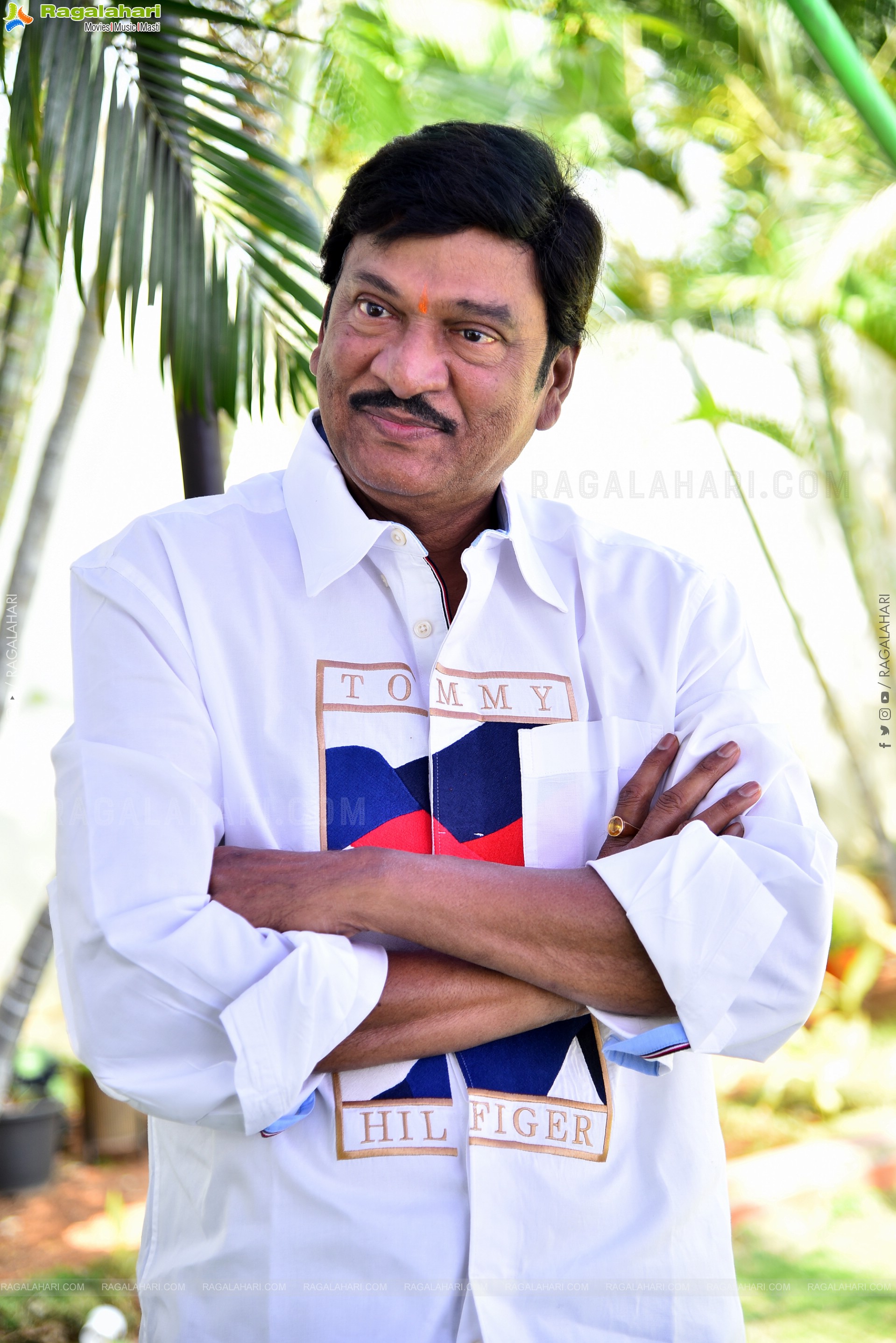 Rajendra Prasad at Robinhood Interview, HD Gallery