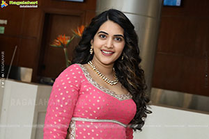 Sravanthi Chokarapu at Hi Life Exhibition Launch Event