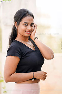 Sreesha Reddy Exclusive Photoshoot Stills, HD Gallery