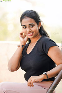 Sreesha Reddy Exclusive Photoshoot Stills, HD Gallery