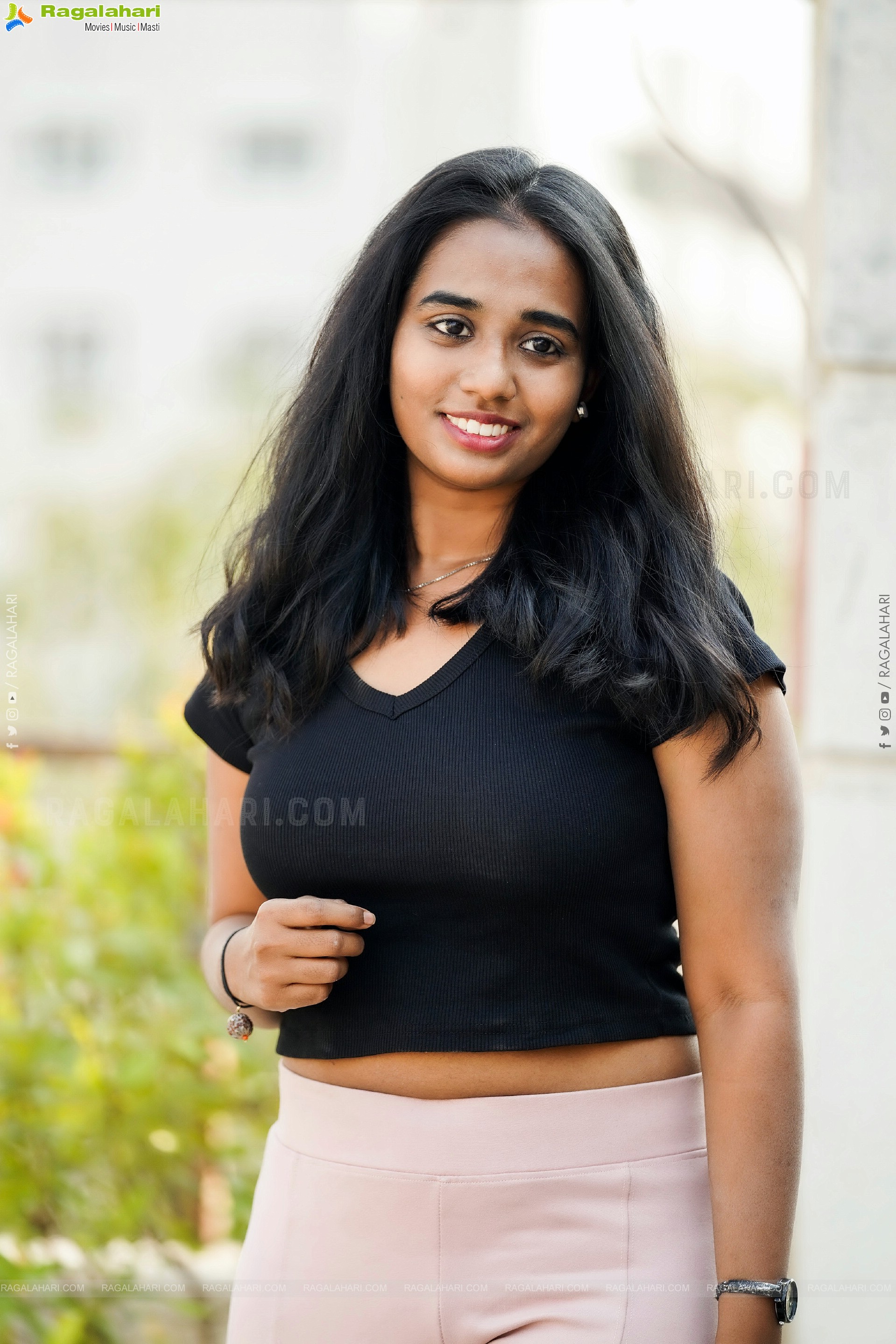 Sreesha Reddy Exclusive Photoshoot Stills, HD Gallery