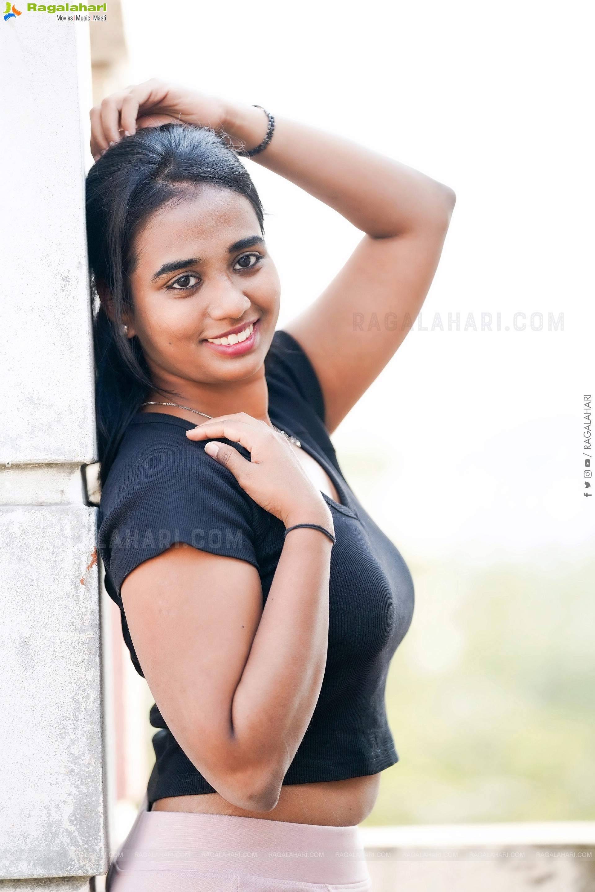 Sreesha Reddy Exclusive Photoshoot Stills, HD Gallery