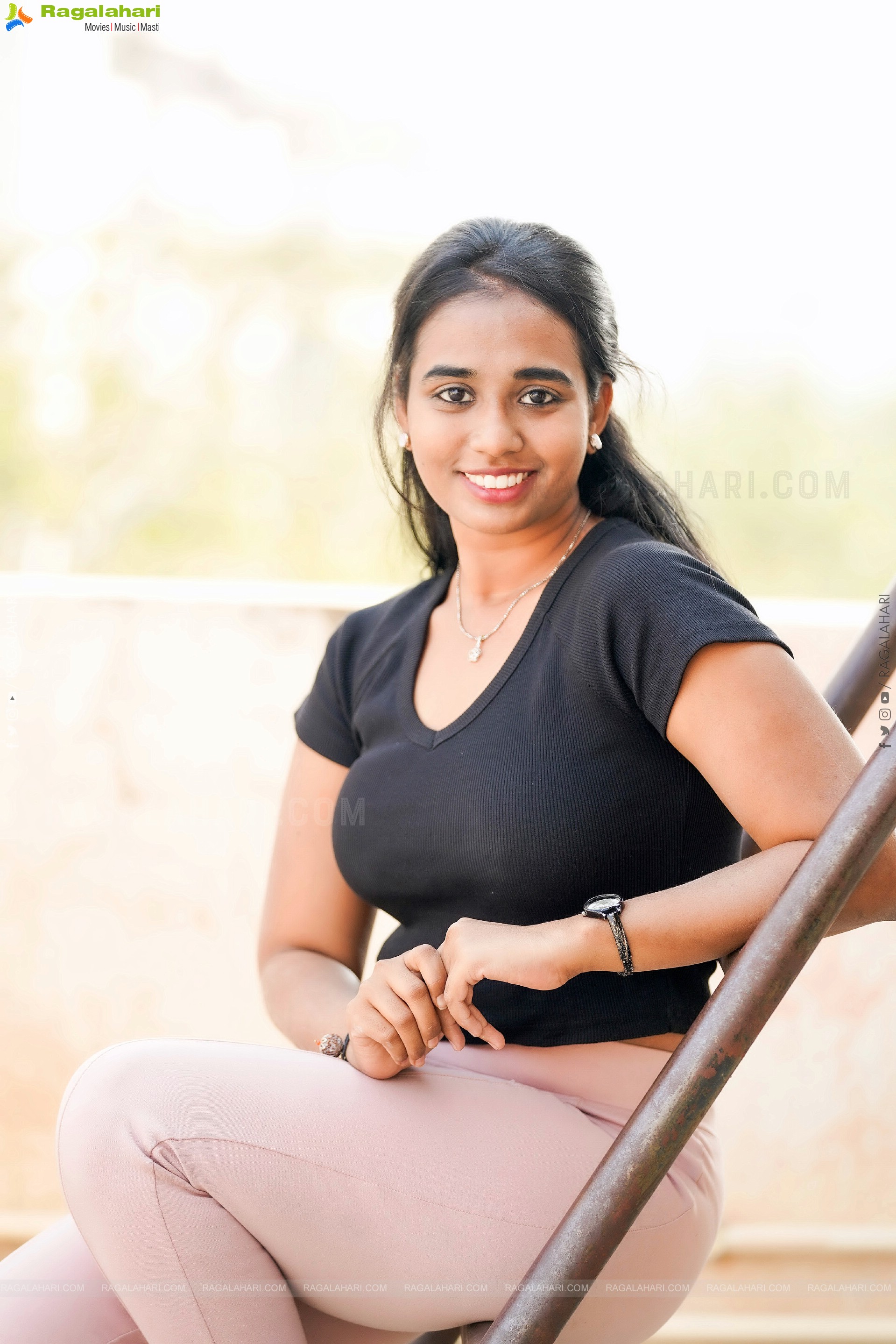 Sreesha Reddy Exclusive Photoshoot Stills, HD Gallery