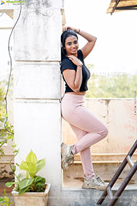 Sreesha Reddy Exclusive Photoshoot Stills, HD Gallery