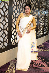 Aashi Poses with Traditional Jewellery, HD Gallery