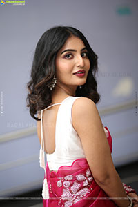 Ananya Nagalla at Lechindhi Mahila Lokam Trailer Launch