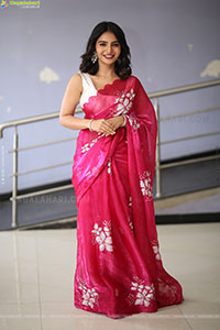 Ananya Nagalla at Lechindhi Mahila Lokam Trailer Launch