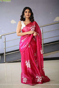 Ananya Nagalla at Lechindhi Mahila Lokam Trailer Launch