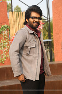 Anil Ravipudi at Mad For Each Other Reality Show Press Meet