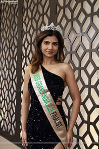 Apoorva Appu Poses with Designer Jewellery