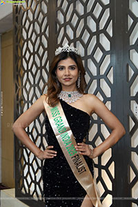 Apoorva Appu Poses with Designer Jewellery