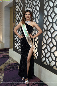 Apoorva Appu Poses with Designer Jewellery