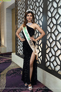 Apoorva Appu Poses with Designer Jewellery
