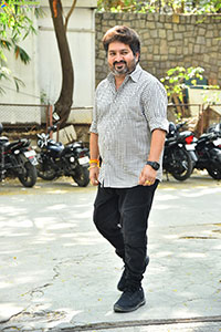 Lyricist Shyam Kasarla at The Paradise Interview, HD Gallery