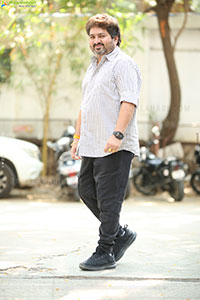 Lyricist Shyam Kasarla at The Paradise Interview, HD Gallery