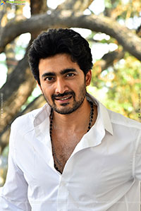 Maganti Srinath at Mansion House Mallesh Interview