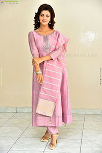 Meera Raj at Son Of Movie Success Meet, HD Gallery 