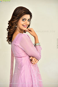 Meera Raj at Son Of Movie Success Meet, HD Gallery 