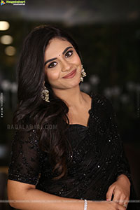 Nayan Sarika at Rakasa Prerelease Event, HD Gallery 